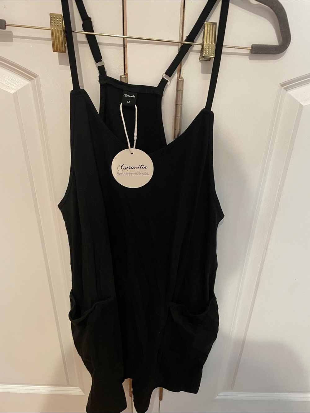 Black Women's Sleeveless Pocket Tank